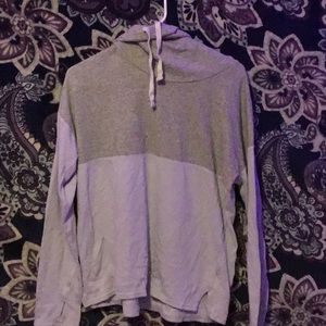 Long neck sweatshirt